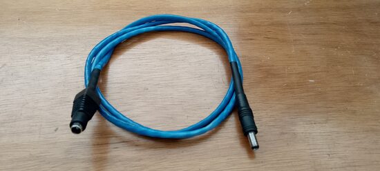Cable De Corriente Mini Ups 2.1 Mm Plug Macho/hembra (1 M)